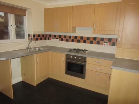 2 bedroom Semi-detached house to let in Crofters Close, King's Lynn, PE30