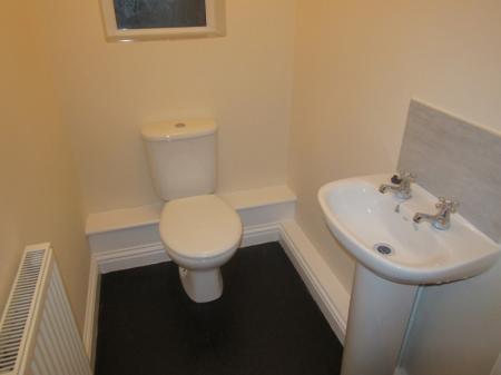 2 bedroom Semi-detached house to let in Crofters Close, King's Lynn, PE30