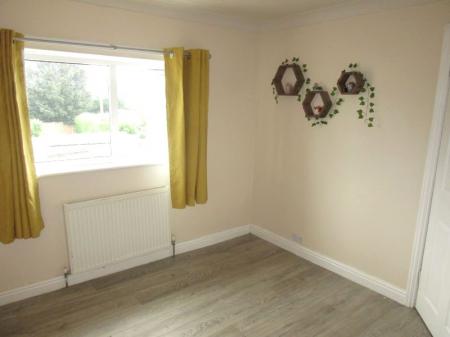 2 bedroom Semi-detached house to let in Barnwell Road, King's Lynn, PE30