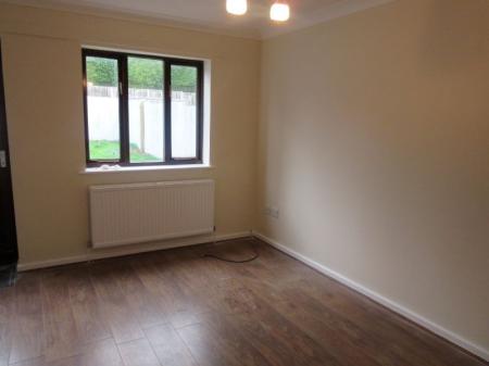 2 bedroom Semi-detached house to let in Glaven, King's Lynn, PE30