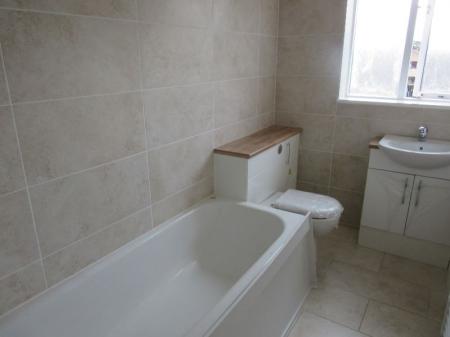 2 bedroom Semi-detached house to let in Glaven, King's Lynn, PE30