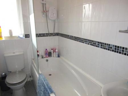 2 bedroom Semi-detached house to let in Burghley Rd, South Wootton, PE30