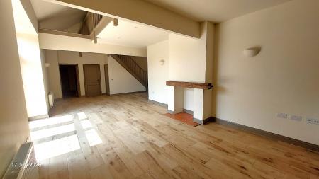 4 bedroom Barn Conversion to let in Nethergate St, Harpley, King's Lynn, PE31