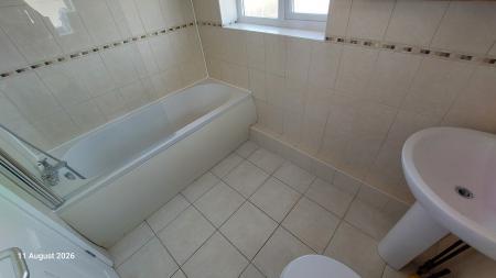 3 bedroom Semi-detached house to let in Suffield Way, King's Lynn, PE30