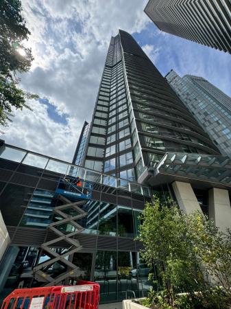 1 bedroom Studio flat to let in 50 Marsh Wall, London, E22