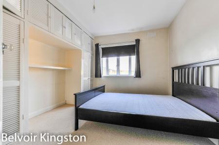 1 bedroom Flat to let in St. James Road, Kingston, KT6