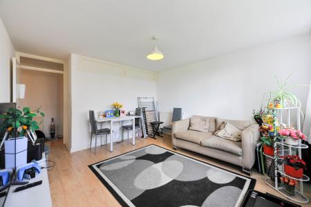 Galsworthy Road, Kingston, KT2