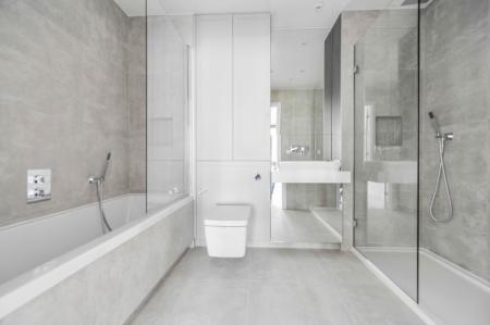 2 bedroom Flat to let in 83 Upper Richmond Road, London, SW15