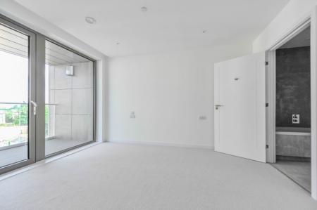 2 bedroom Flat to let in 83 Upper Richmond Road, London, SW15
