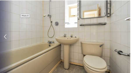 1 bedroom Ground floor maisonette for sale in Windmill Rise, Kingston Upon Thames, Surrey, KT2