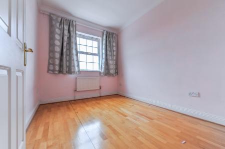 4 bedroom Town house for sale in Chadwick Place, Surbiton