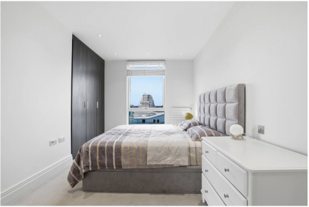 3 bedroom Apartment for sale in Queenshurst Square, Kingston Upon Thames,