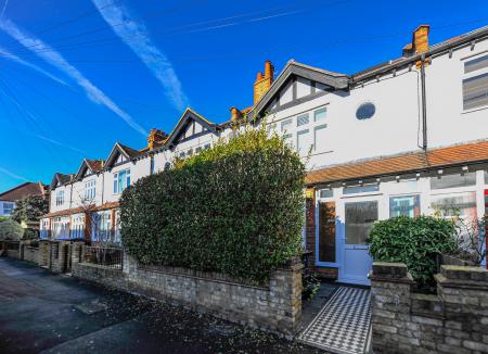 Chestnut Grove, New Malden