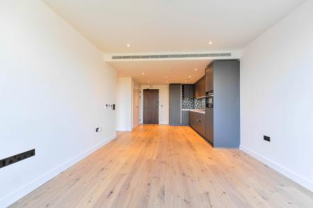 1 bedroom Flat to let in Golden Lane, London, EC1Y