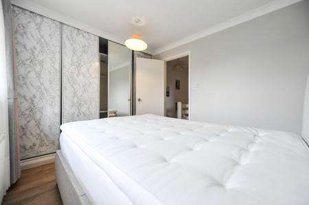 2 bedroom Semi-detached house to let in Ruskin Way, London, SW19