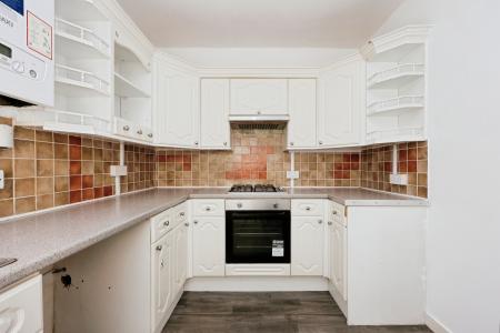 2 bedroom Flat for sale in Den Walk, Methil, KY8
