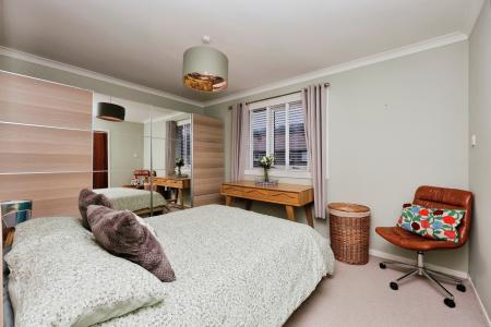 2 bedroom Semi-detached house for sale in Meldrum Crescent, Burntisland, KY3