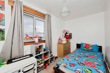 3 bedroom Terraced House for sale in Glamis Road, Kirkcaldy, KY2