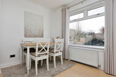 3 bedroom Terraced House for sale in Glamis Road, Kirkcaldy, KY2