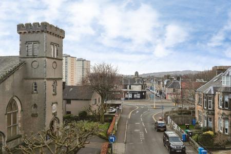 3 bedroom Flat for sale in Harriet Street, Kirkcaldy, KY1
