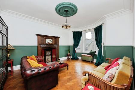 3 bedroom Flat for sale in Harriet Street, Kirkcaldy, KY1