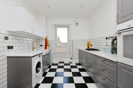 3 bedroom Flat for sale in Harriet Street, Kirkcaldy, KY1