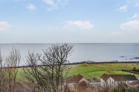 2 bedroom Flat for sale in Randolph Court, Buckhaven, KY8