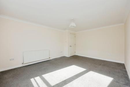 2 bedroom Flat for sale in Mill Street, Kirkcaldy, KY1