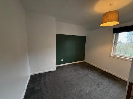 2 bedroom Flat to let in Burnside Avenue, Kinghorn, KY3