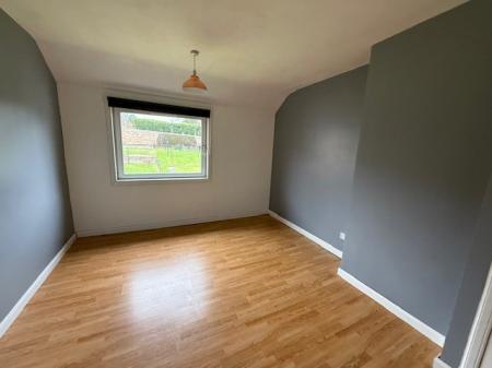 2 bedroom Flat to let in Burnside Avenue, Kinghorn, KY3