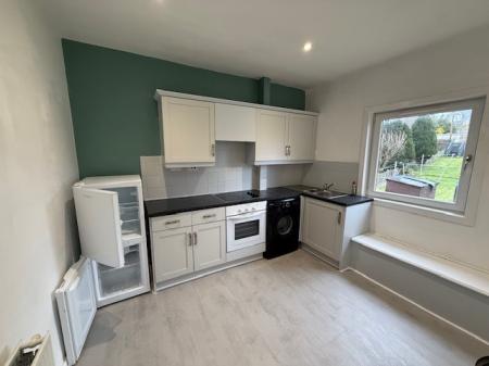 2 bedroom Flat to let in Burnside Avenue, Kinghorn, KY3