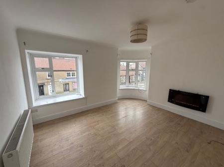 3 bedroom Flat to let in High Street, Leslie, Glenrothes, KY6