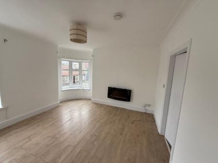 3 bedroom Flat to let in High Street, Leslie, Glenrothes, KY6
