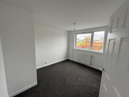 3 bedroom Semi-detached house to let in Barry Road, Kirkcaldy, KY2