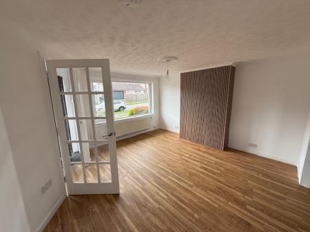 3 bedroom Semi-detached house to let in Barry Road, Kirkcaldy, KY2