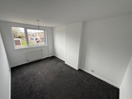 3 bedroom Semi-detached house to let in Barry Road, Kirkcaldy, KY2