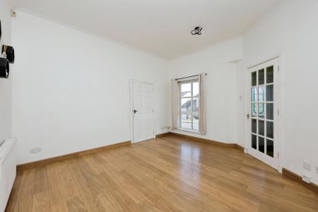 3 bedroom Semi-detached house for sale in Dunvegan Avenue, Kirkcaldy, KY2