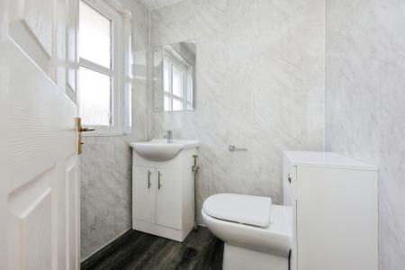 3 bedroom Semi-detached house for sale in Dunvegan Avenue, Kirkcaldy, KY2