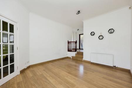 3 bedroom Semi-detached house for sale in Dunvegan Avenue, Kirkcaldy, KY2