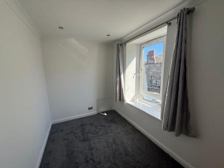 1 bedroom Flat to let in Meldrum Road, Kirkcaldy, KY2