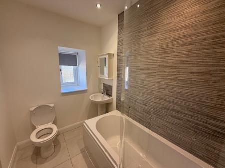 1 bedroom Flat to let in Meldrum Road, Kirkcaldy, KY2