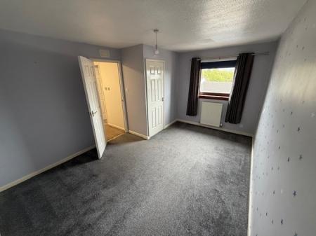 2 bedroom Terraced House to let in Redcraigs, Kirkcaldy, KY2