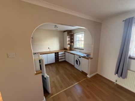 2 bedroom Flat to let in Hawksmuir, Kirkcaldy, KY1