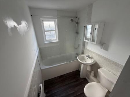 2 bedroom Flat to let in Hawksmuir, Kirkcaldy, KY1