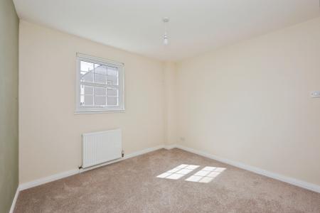 3 bedroom Flat for sale in Hawksmuir, Kirkcaldy, KY1