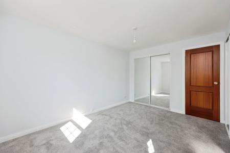 3 bedroom Flat for sale in Hawksmuir, Kirkcaldy, KY1