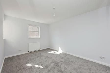 3 bedroom Flat for sale in Hawksmuir, Kirkcaldy, KY1
