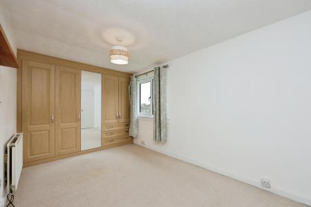 2 bedroom Terraced House for sale in Cleikimin Crescent, Ballingry, KY5