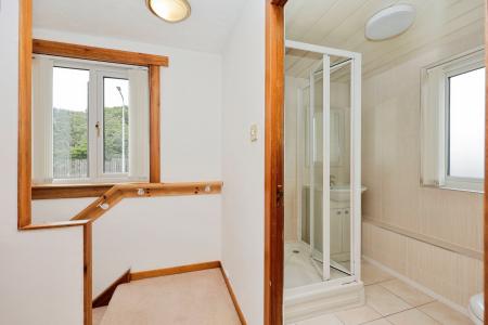 2 bedroom Terraced House for sale in Cleikimin Crescent, Ballingry, KY5