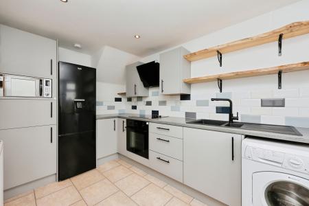 2 bedroom Terraced House for sale in Cleikimin Crescent, Ballingry, KY5